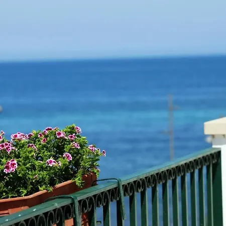 Terrazza Sul Mare Apartment Bari Exterior photo